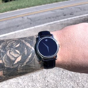 Mens Movado Watch (NEEDS BATTERY)